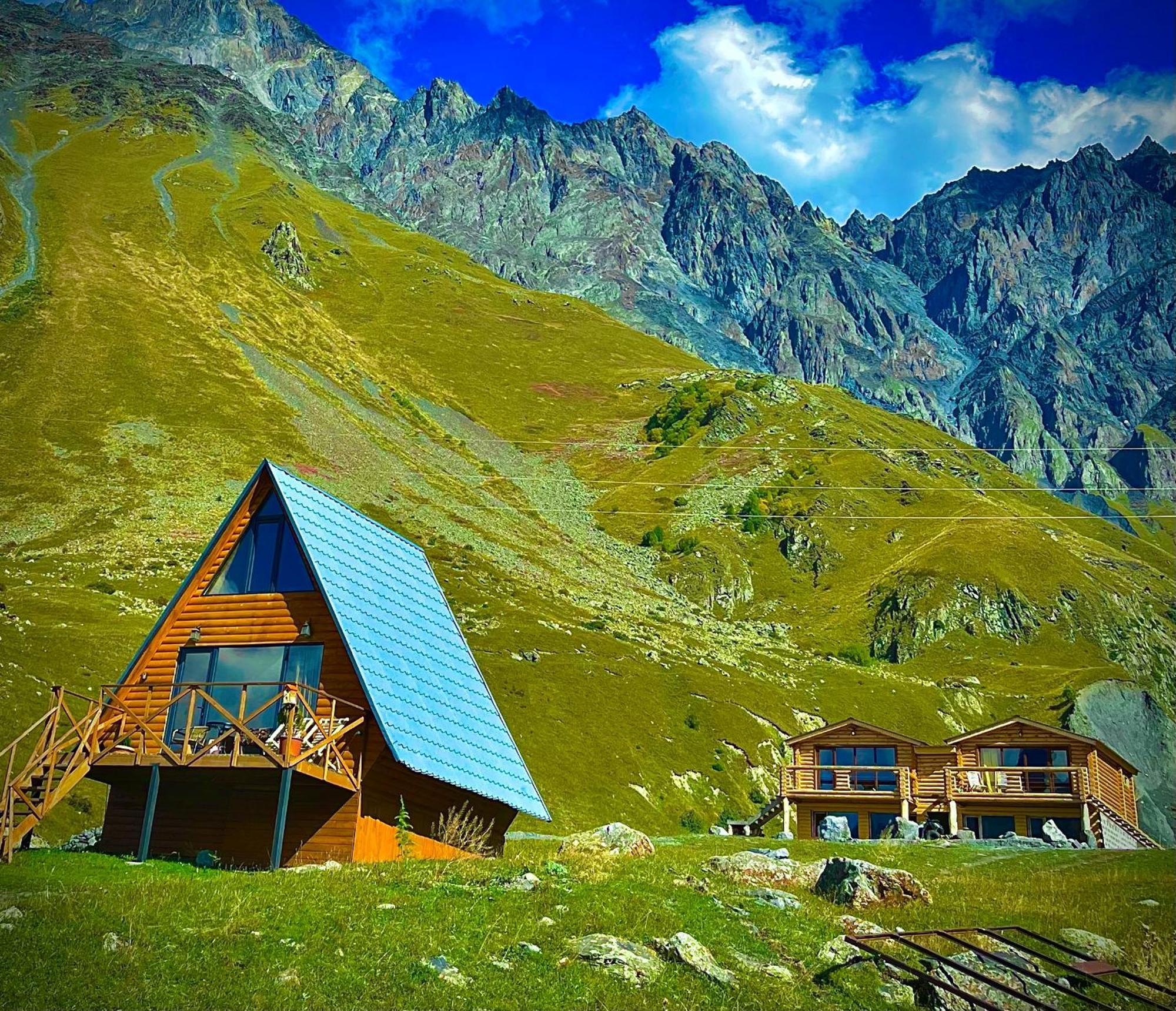 Alone Cottage Kazbegi Luaran gambar