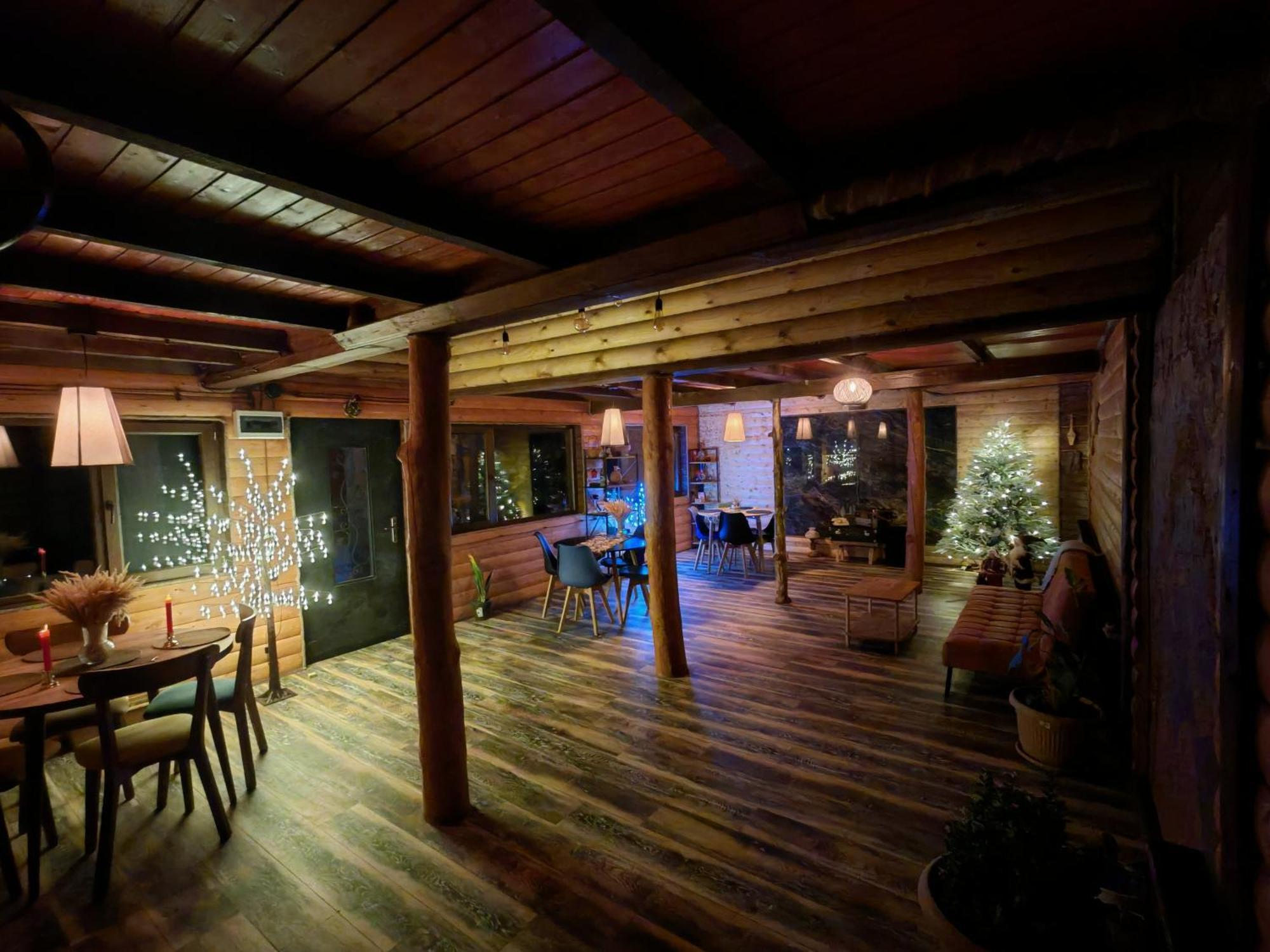 Alone Cottage Kazbegi Bilik gambar